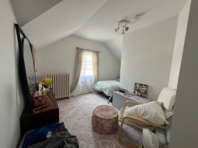 Photo - 65 Moulton St House