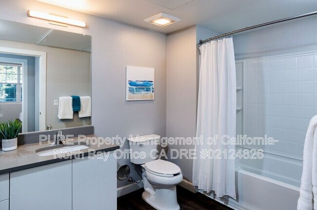 Foto del edificio - 785 Baywood Dr