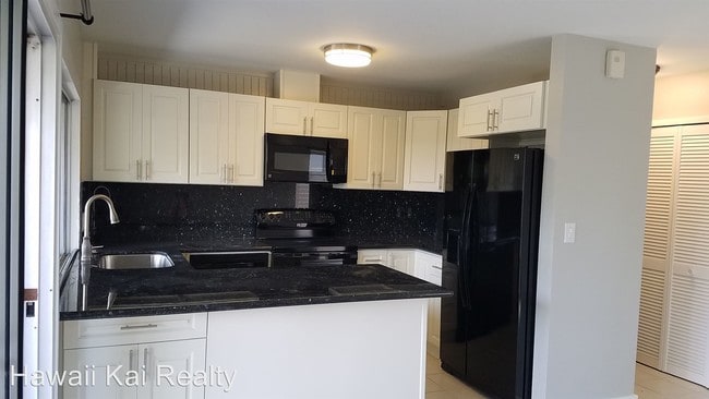 Building Photo - 3 br, 2.5 bath House - 438 Opihikao Place