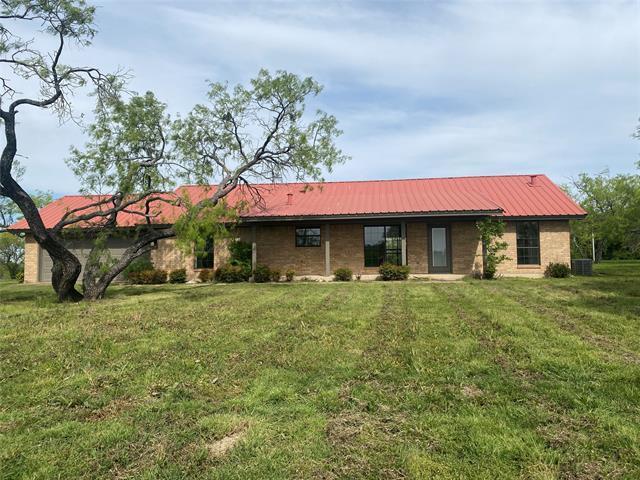 Building Photo - 28017 S Hwy 377