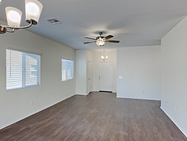 Building Photo - 98 W Via Costilla