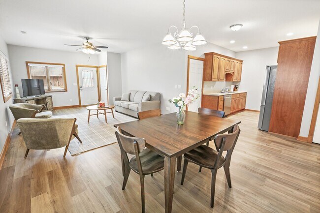 Foto del edificio - Maintenance Free Living Arrangement