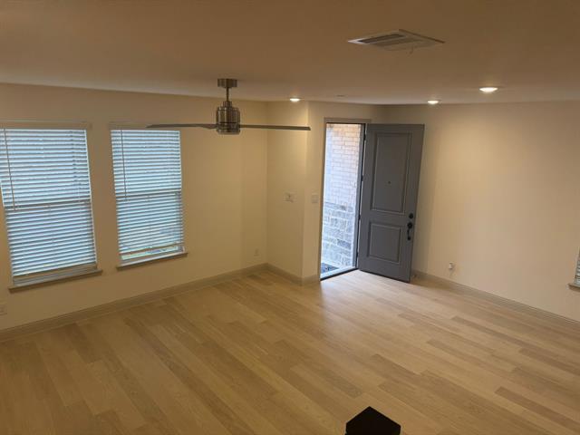 Foto del edificio - 1030 Bristleleaf Wy