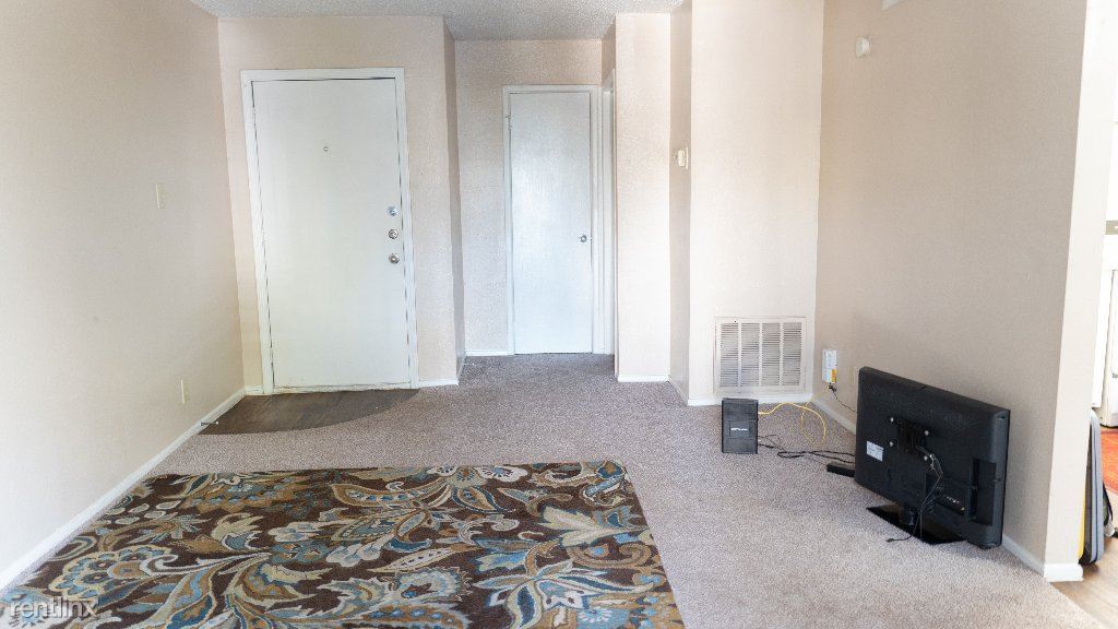 Primary Photo - 1 br, 1 bath Apartment - 3607 Greystone Dr