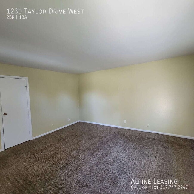 Building Photo - 1230 Taylor Dr W