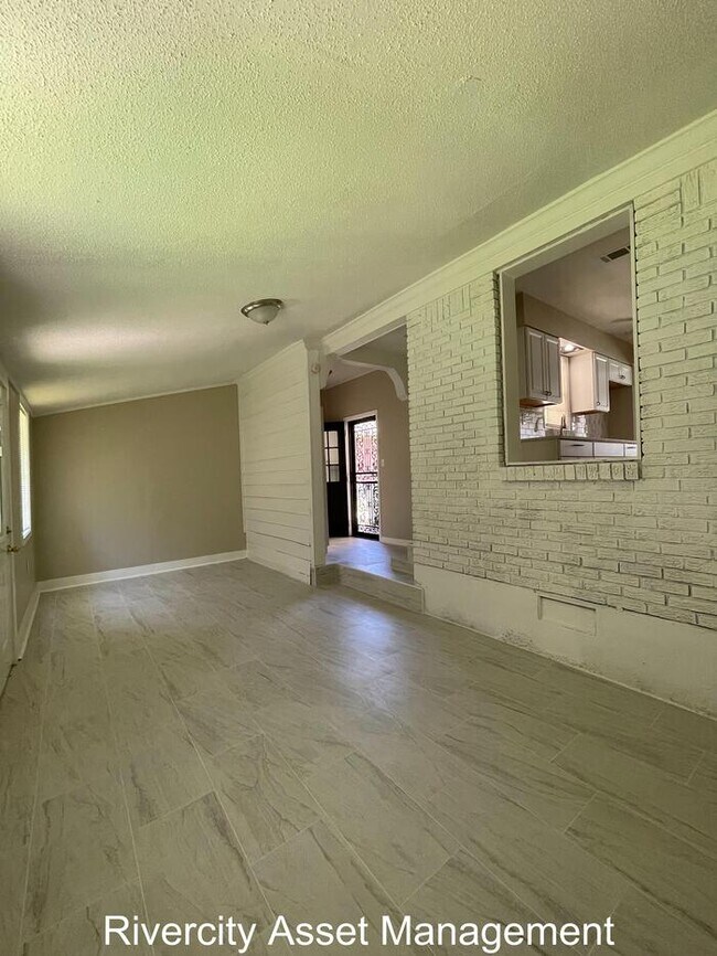 Building Photo - 4085 Steele St