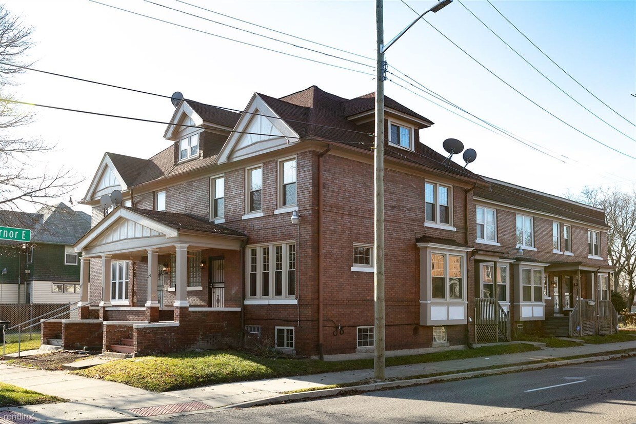 3 br, 1 bath - 6938 E Vernor Hwy - 3 br, 1 bath  - 6938 E Vernor Hwy