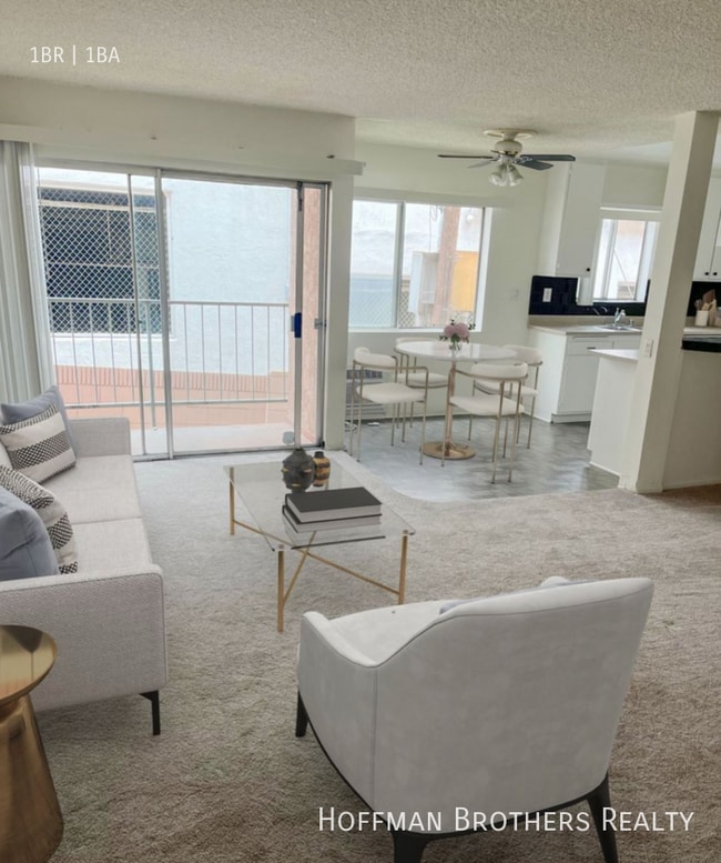 Building Photo - 950 Larrabee St