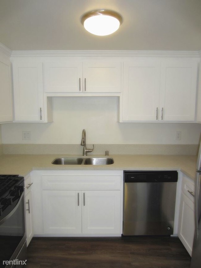 Foto del edificio - 2 br, 2 bath  - 836 Ashland Ave 4