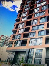 Building Photo - 38 Andre de Grasse St