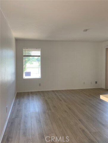 Building Photo - 13801 Shirley St