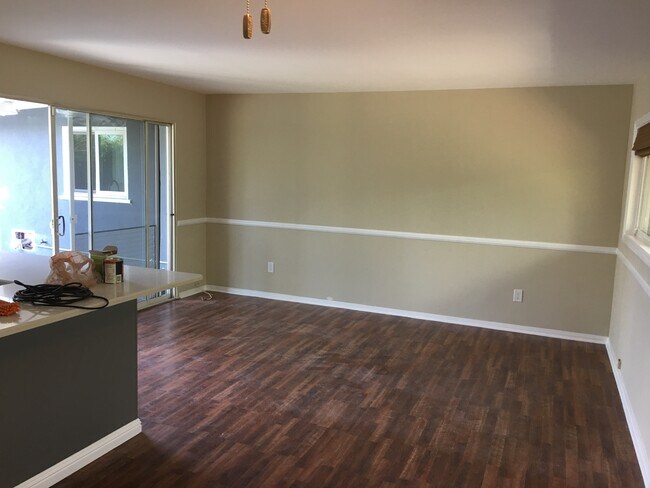 Foto del edificio - 184 E 19th St