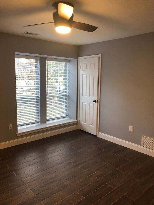 2431 South Walter Reed Drive Unit Apt. C, Arlington, VA 22206 Apartments in Arlington, VA