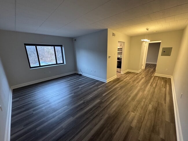 Photo - 3457 Evergreen Rd Apartment