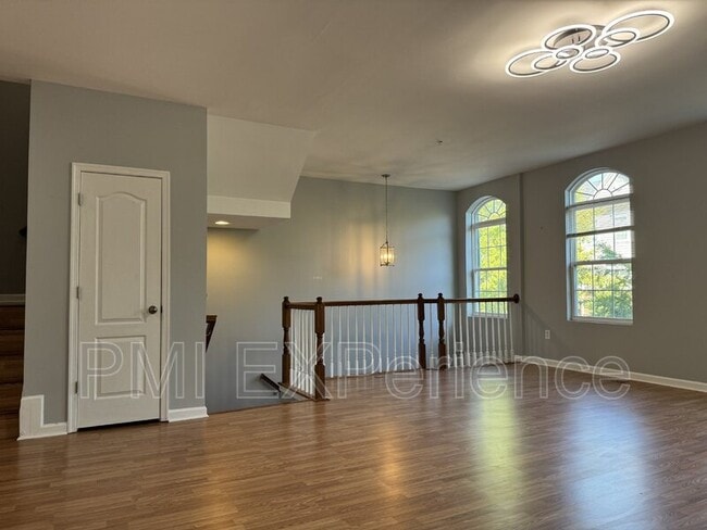 Building Photo - 2213 Congresbury Pl