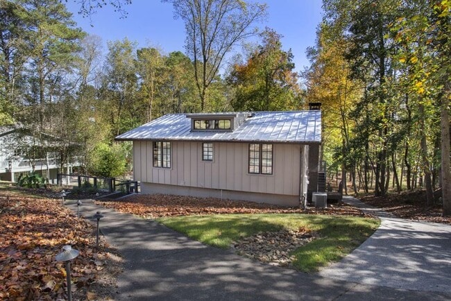 Foto del edificio - 8885 Bay Dr