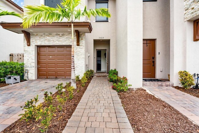 Foto del edificio - 25217 SW 107th Ct