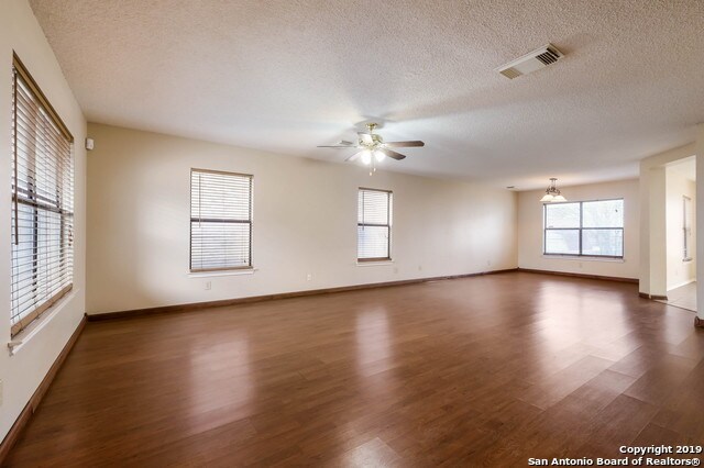 Building Photo - 8114 Cantura Mills