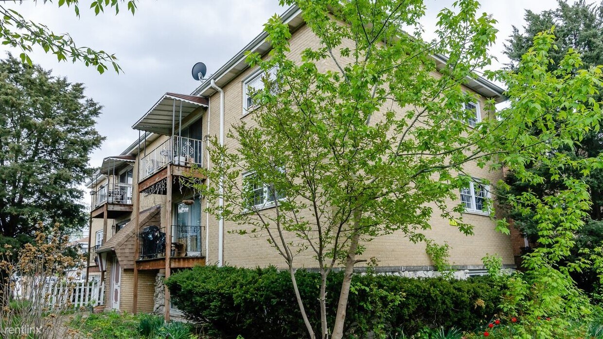 Foto principal - 1343 S Austin Blvd