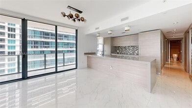 Building Photo - 1300 S Miami Ave