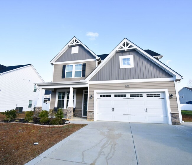 Building Photo - Coming Soon: Two Weeks Rent Free! 4 Bedroo...