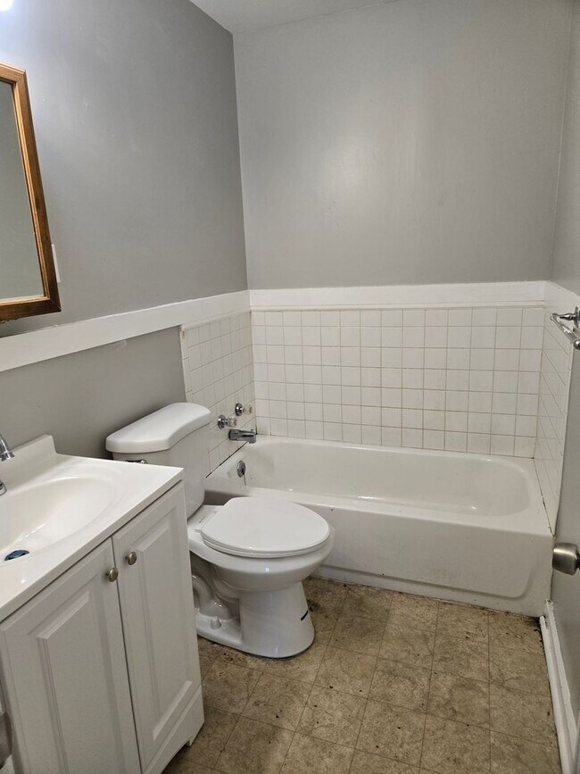 Foto del edificio - Charming 3BR House in Memphis