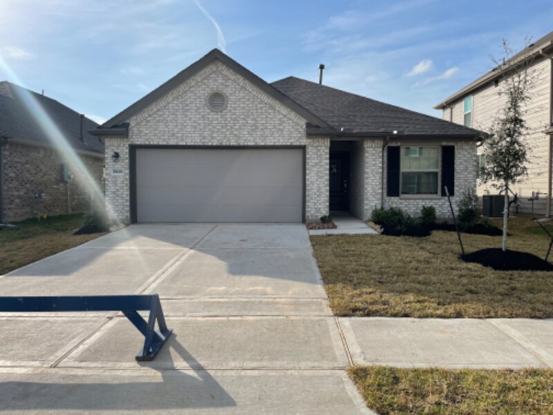 Foto principal - 5519 Whisperwind Ranch Trl