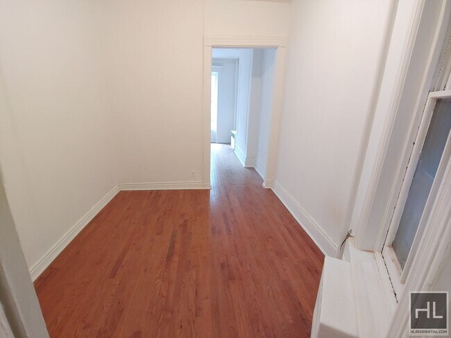 Building Photo - 323A EAST 89 STREET