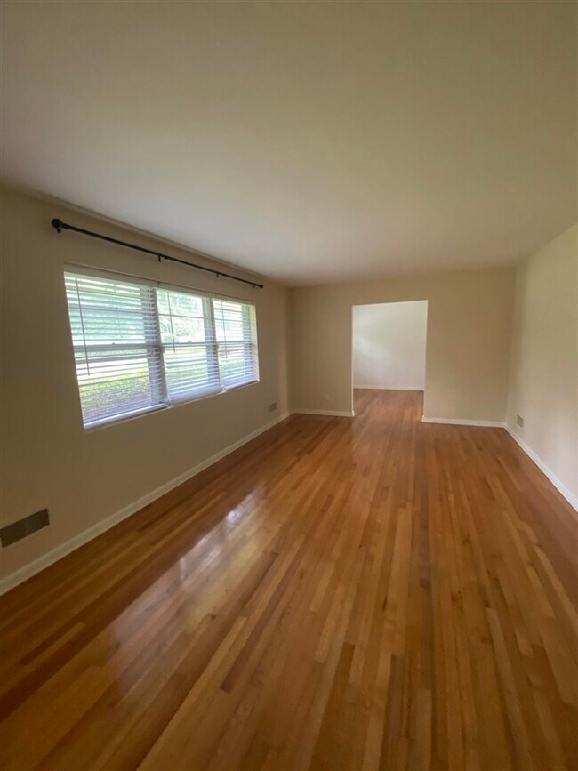 1006 Ivanhoe Rd, Tallahassee, FL 32312 House Rental in Tallahassee