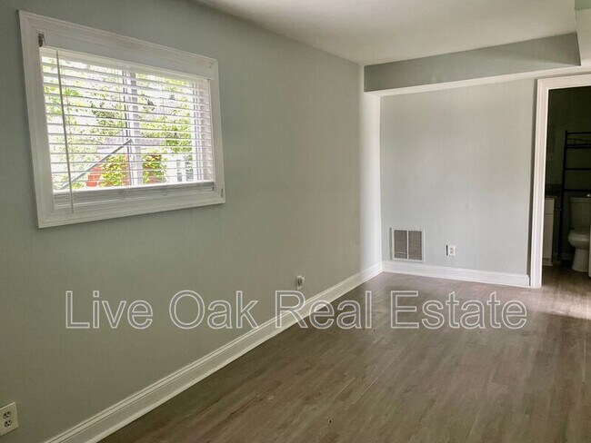 Foto del edificio - 3224 Arctic Ave