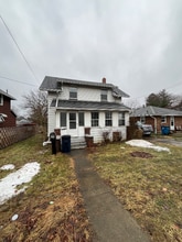 Building Photo - 486 W Waterloo Rd