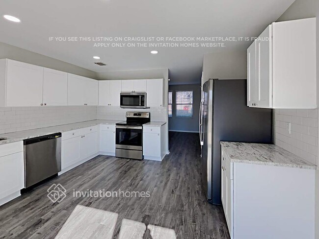 Foto del edificio - 1720 Birds Eye Rd