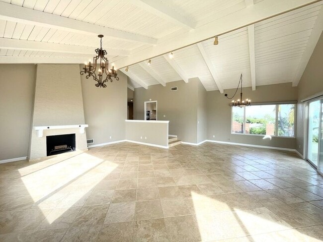 Building Photo - 2300 Sparta Dr