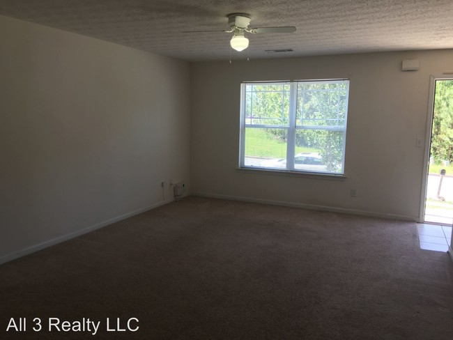 Building Photo - 3830 Alderwoods Dr