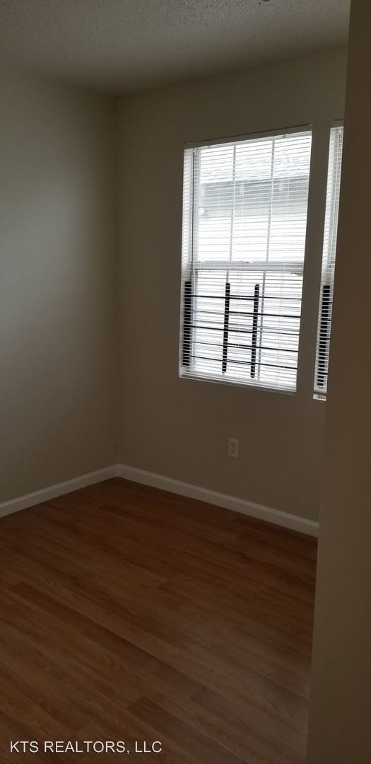 Building Photo - 4 br, 2 bath House - 2414 Gallier St