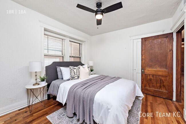 Foto del edificio - 1413 W 39th St