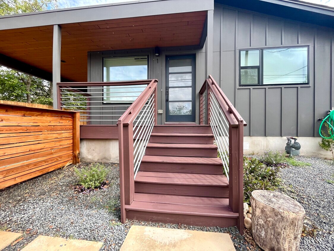 Foto principal - 1809 Deloney St