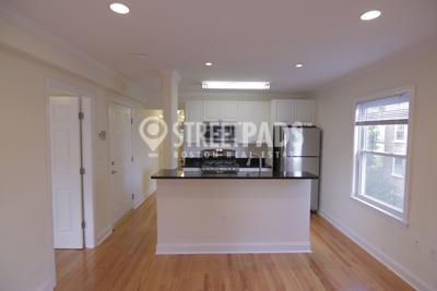 Building Photo - 3 bedroom in Cambridge MA 02138