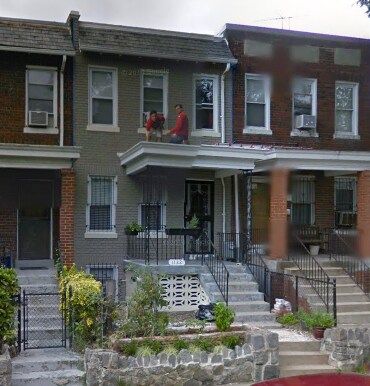 Foto del edificio - 1122 Owen Place NE