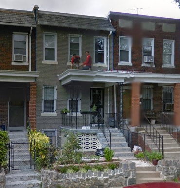 Building Photo - 1122 Owen Place NE