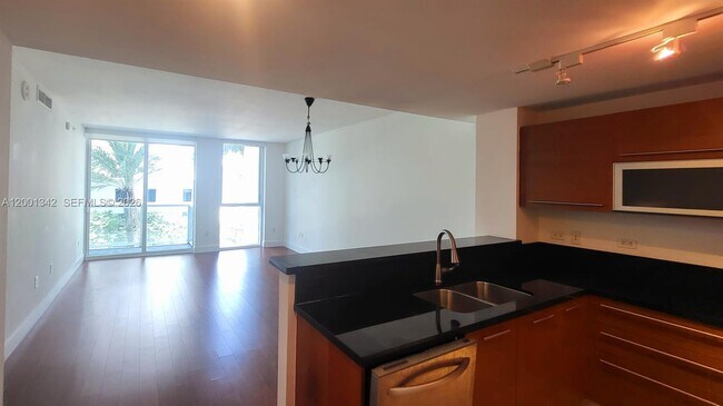 Foto del edificio - 253 NE 2nd St