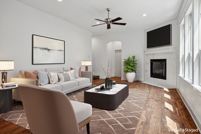 Foto del edificio - 5009 Manett St