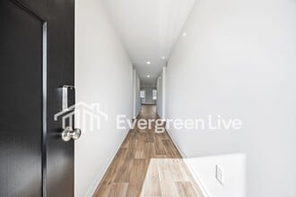 Building Photo - 1230 Willow Oaks Wy