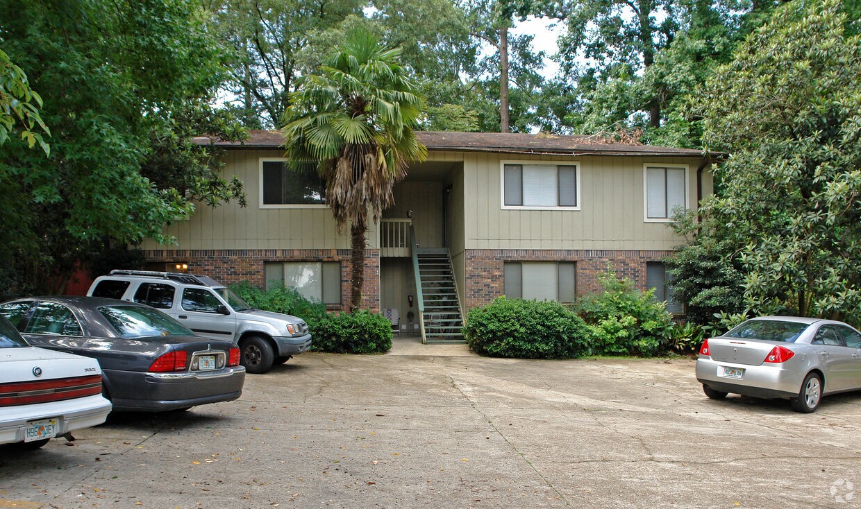 Building Photo - 617 Chicopee Ct