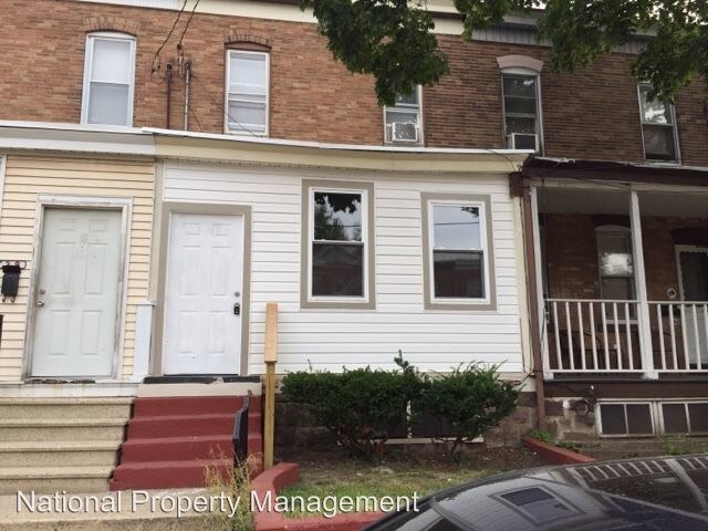 Foto del edificio - 3 br, 2 bath House - 27 Adella Ave