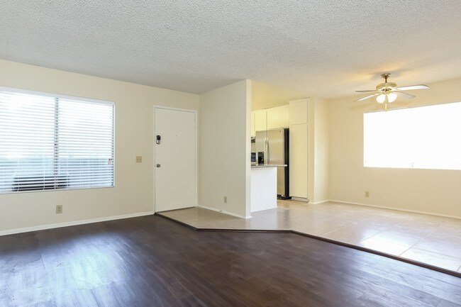 Building Photo - 5496 E Willow Woods Ln