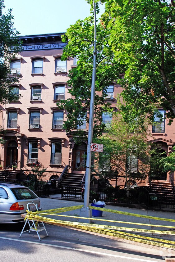 Primary Photo - 380 3rd St