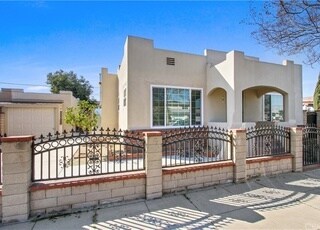 Building Photo - 909 N Olive St