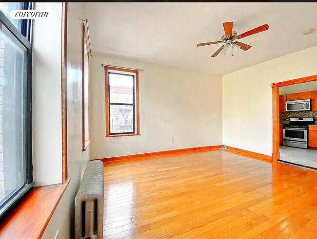 Foto del edificio - 775 Franklin Ave