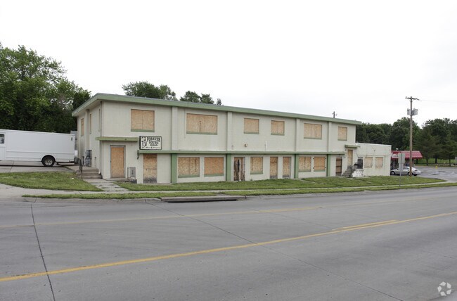 Foto principal - 6624 Blondo St